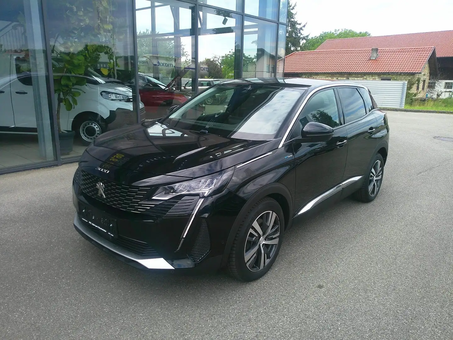 Peugeot 3008 Allure Hybrid 225 e-EAT8 Aut. Schwarz - 1