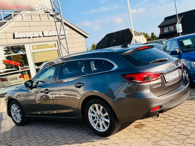 Mazda 6 view 5