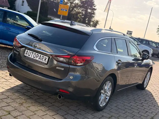 Mazda 6 view 6