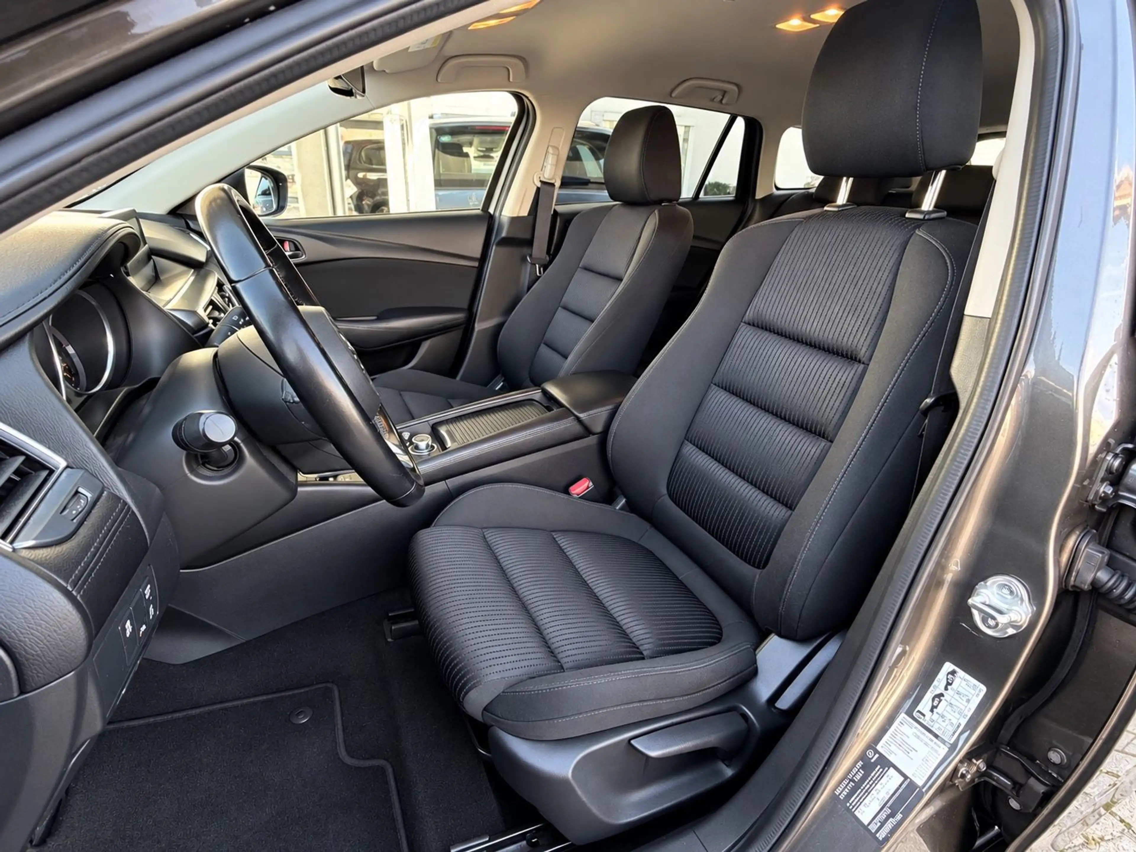 Mazda 6 Kombi Exclusive-Line *NAVI*AHK*LED* — photo 9