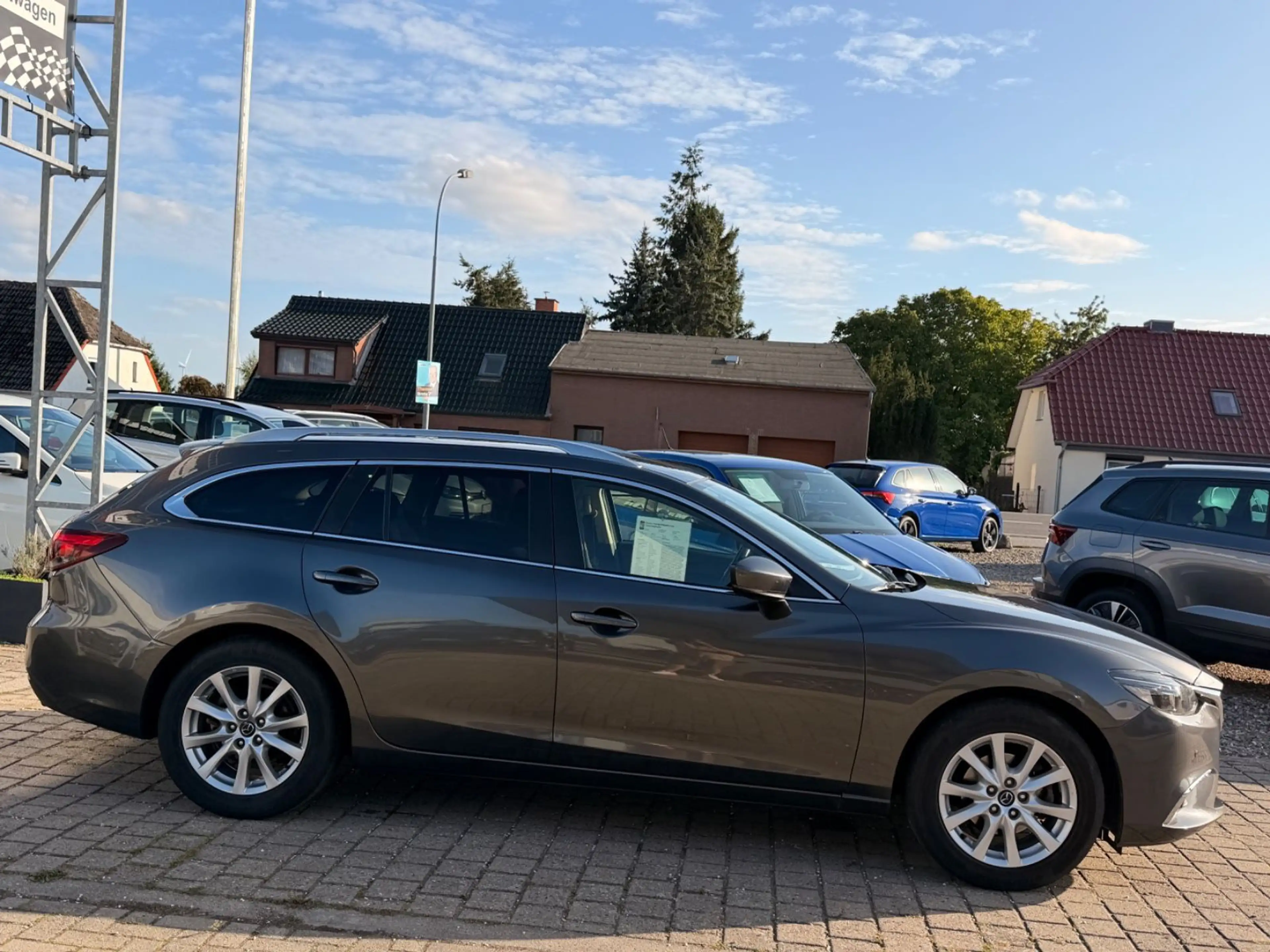 Mazda 6 Kombi Exclusive-Line *NAVI*AHK*LED* — photo 8