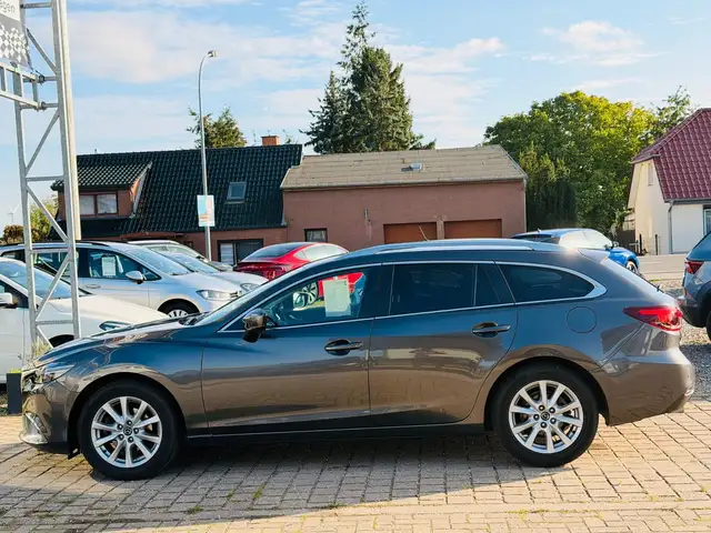 Mazda 6 view 4