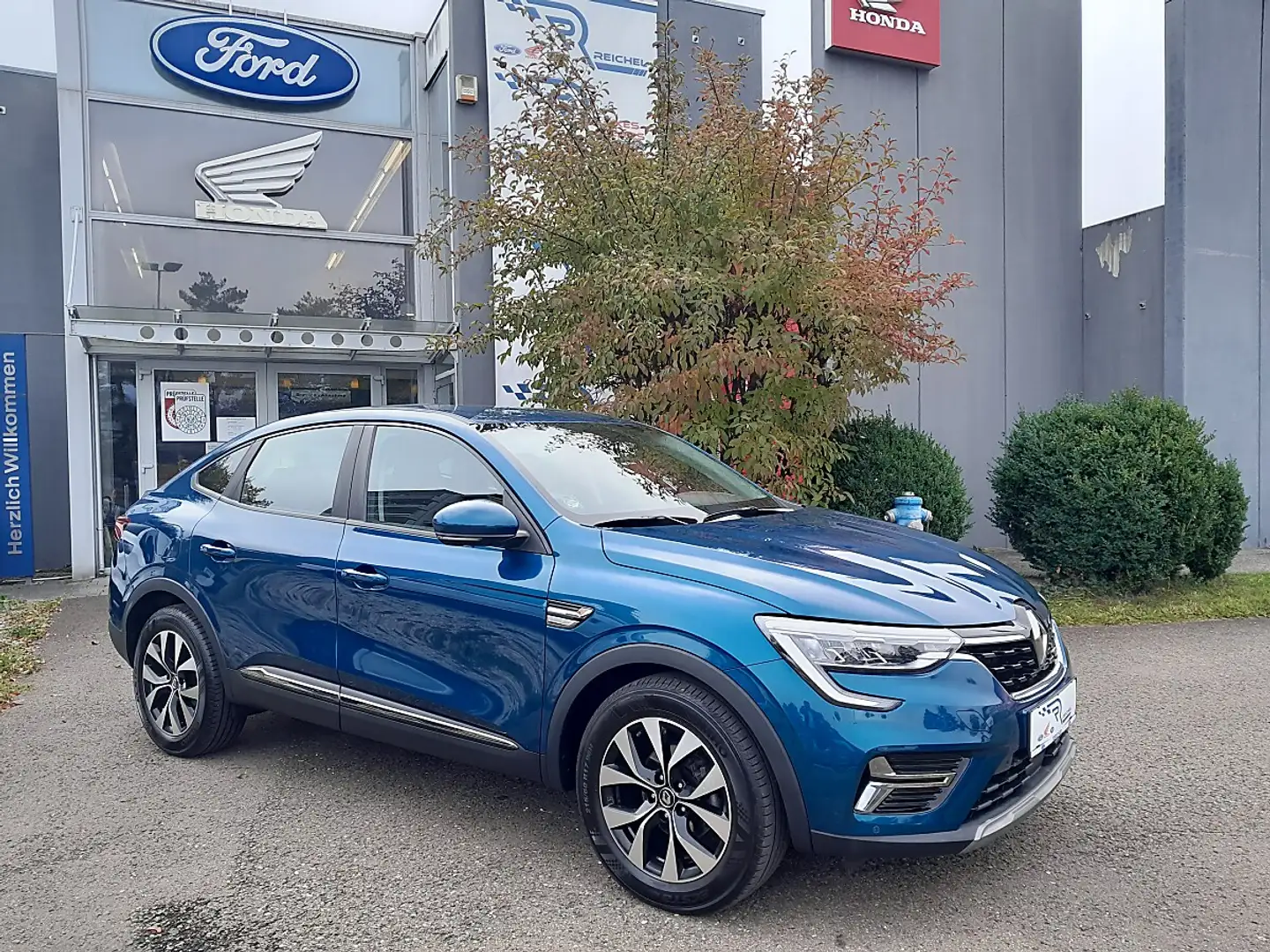 Renault Arkana 1.3 TCe 140 Zen OPF (EURO 6d) Blau - 1