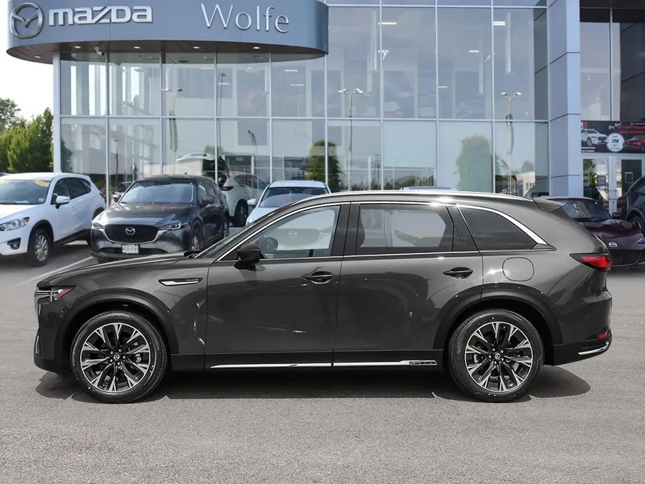 Mazda CX-90 PHEV снимка Mazda CX-90 PHEV
