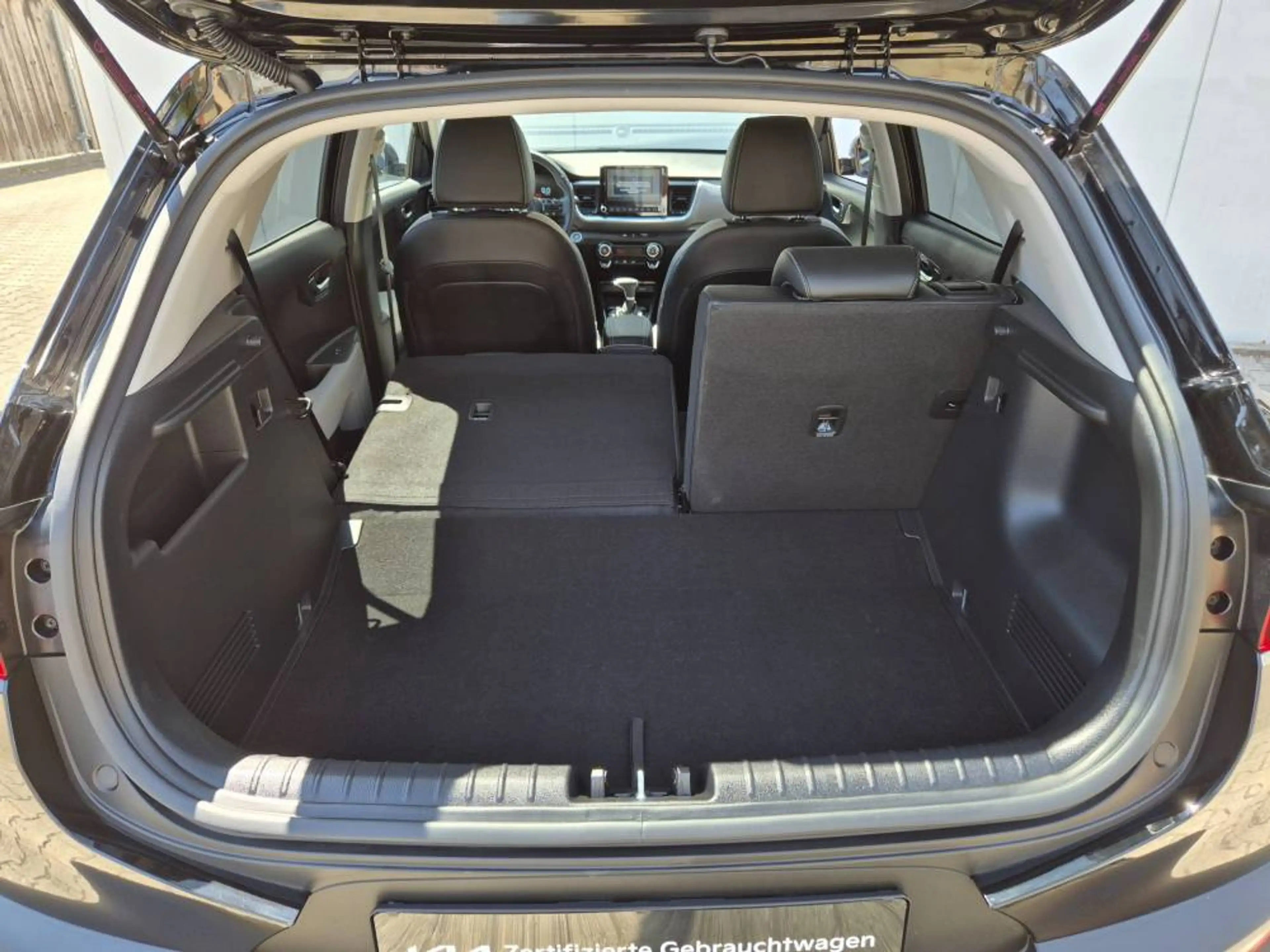 Kia Stonic 1.0 T-GDI MHEV DCT7 Spirit Technologie — photo 14