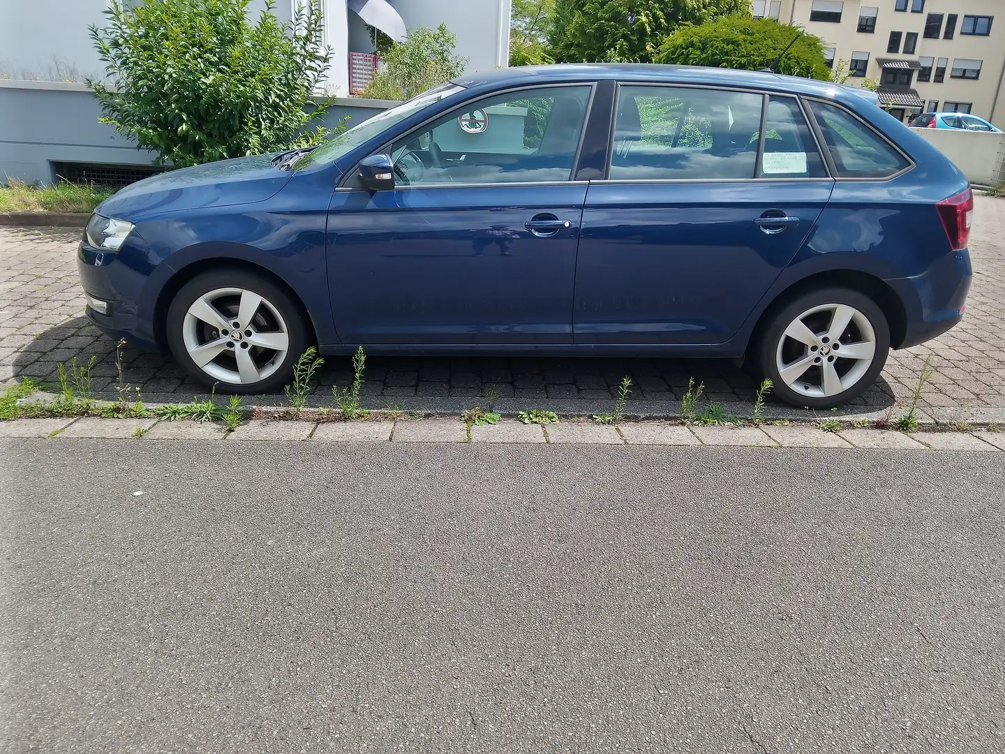 Skoda Rapid/Spaceback Rapid 1.4 TDI Cool Edition Blau - 1