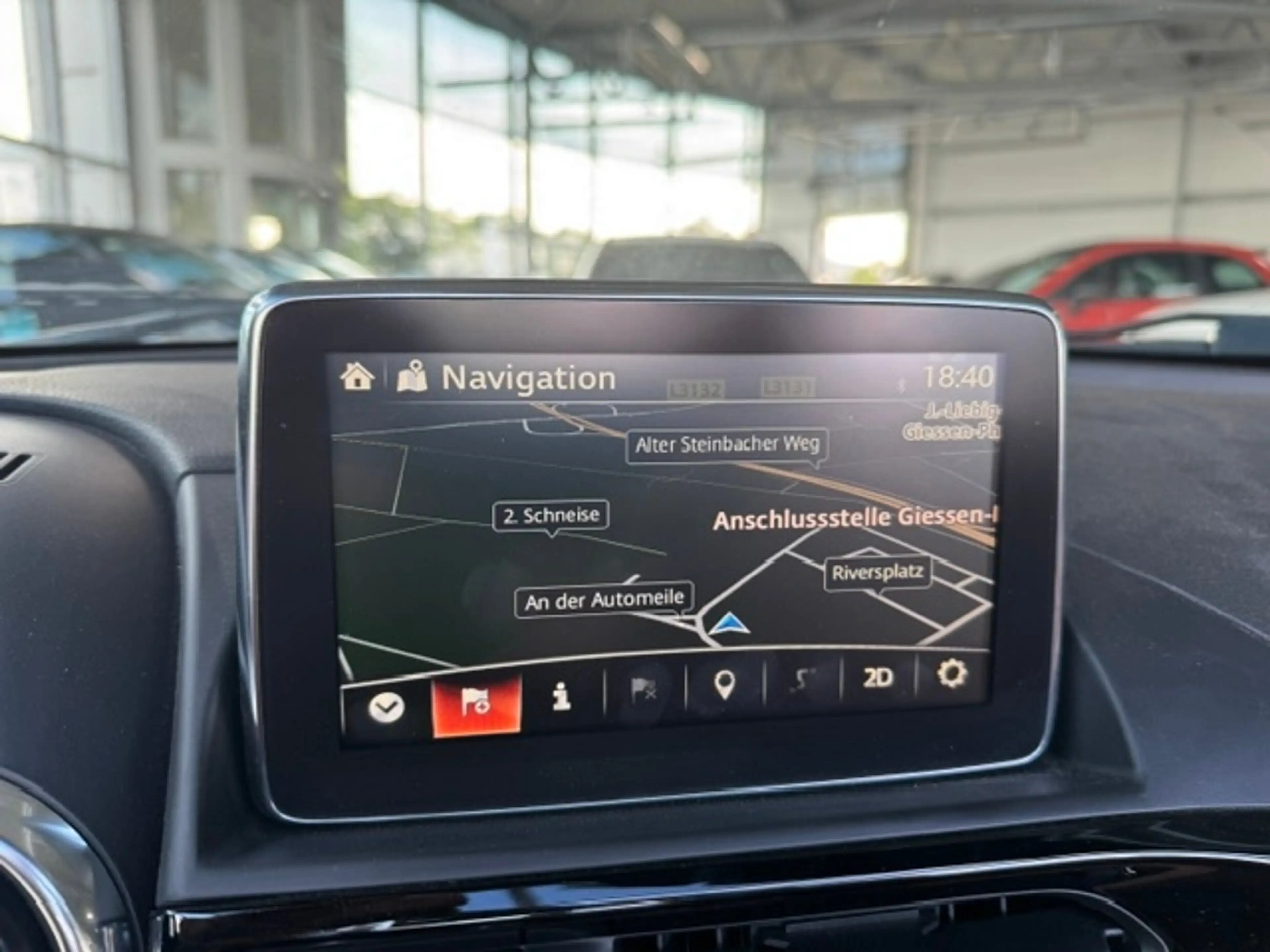 Fiat 124 Spider Lusso KLIMA KEYLESS NAV RFK SHZ ALU — photo 13