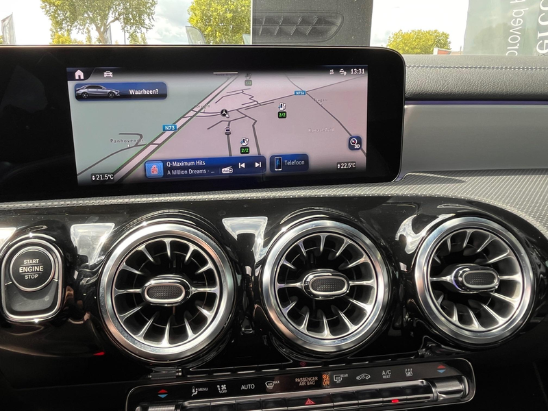 Mercedes-Benz A 250 Limousine A e AMG Line — photo 15