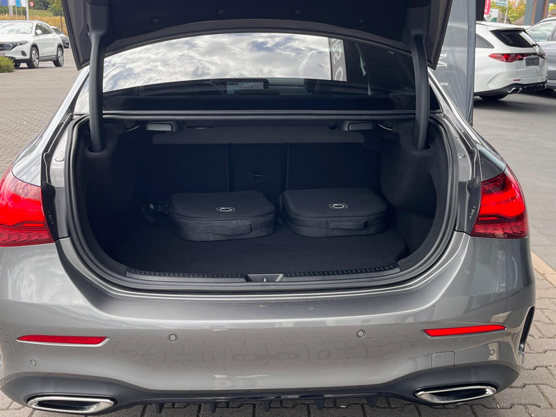 Mercedes-Benz A 250 Limousine A e AMG Line — photo 5