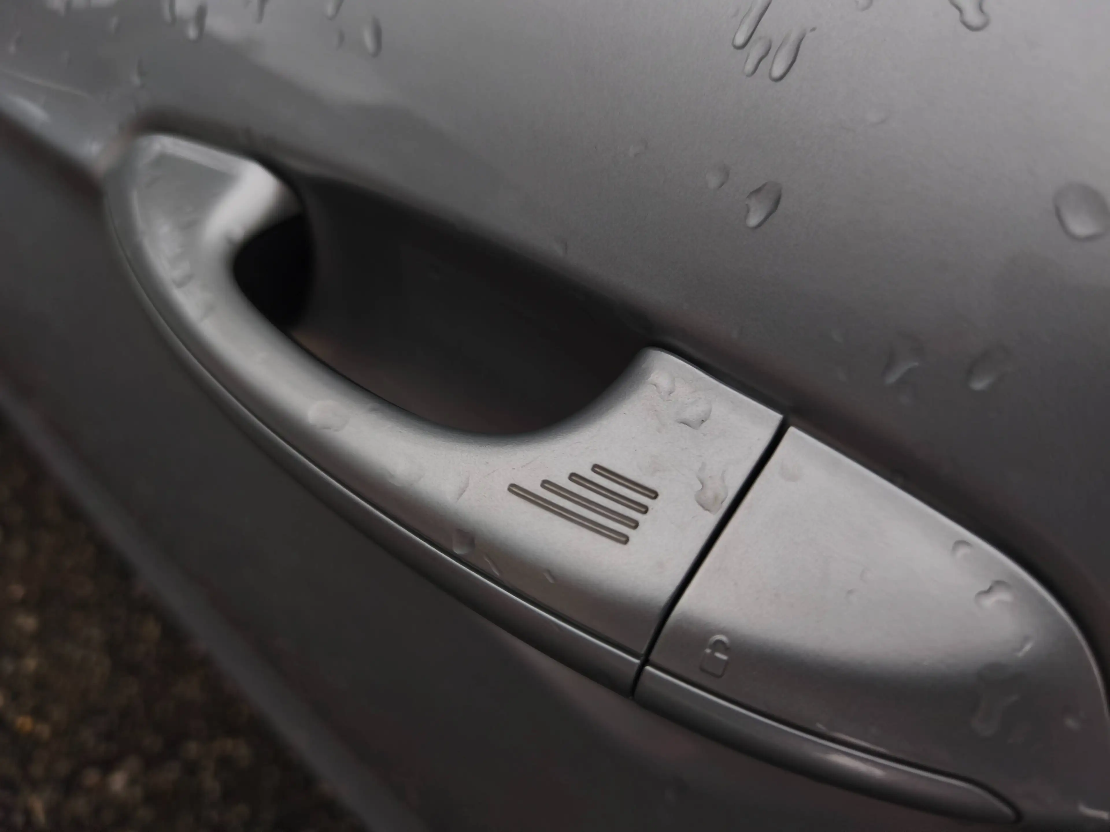 Ford Mondeo 2,0 Hybrid FHEV Titanium Aut.,* LED, AHK, Navi,...* — photo 8