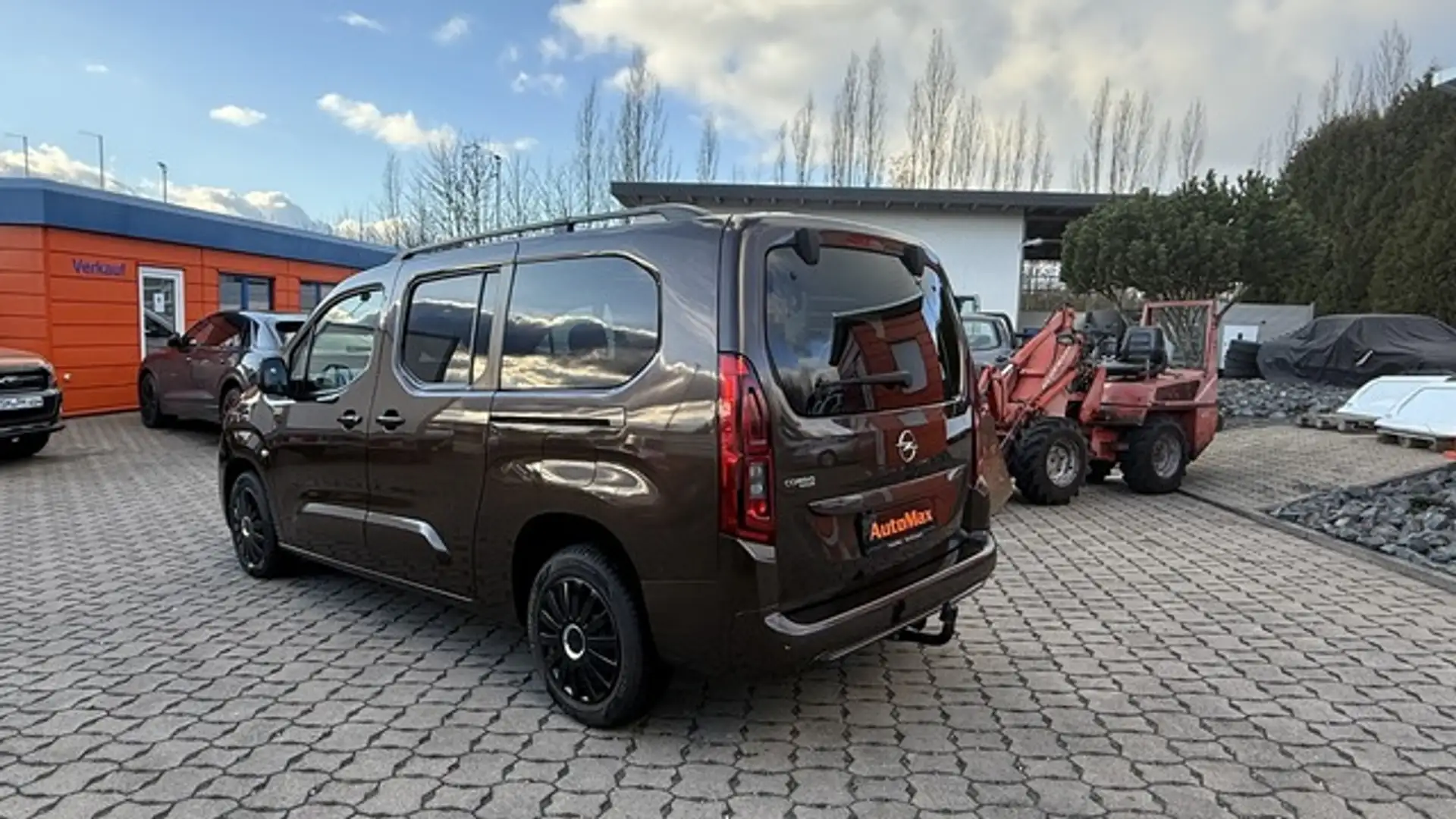 Opel Combo XL  7 Sitze RFk beh. LR Klima AHK Tempomat Braun - 2