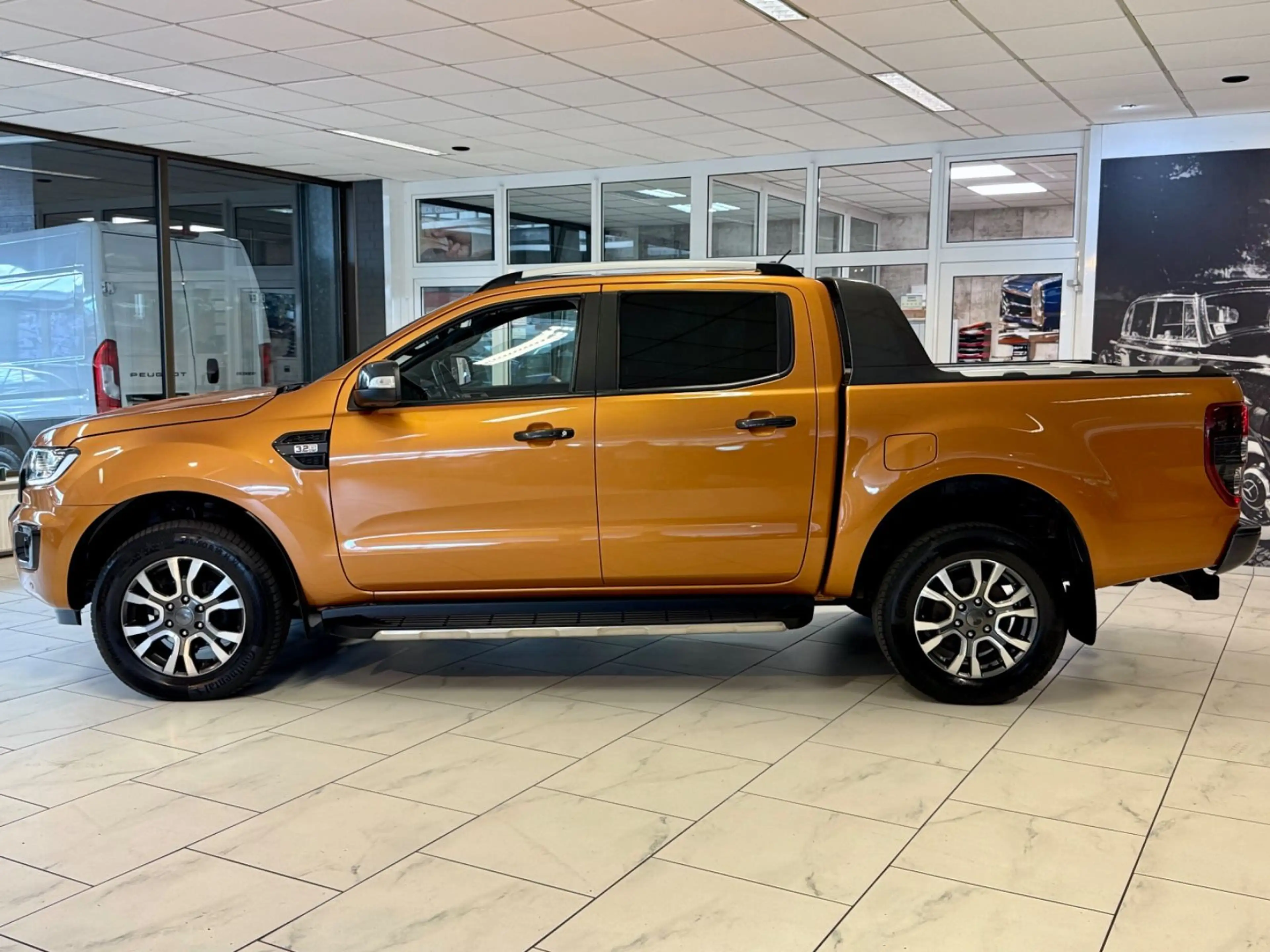 Ford Ranger 3.2 D WILDTRAK 4X4 AHK LEDER NAVI KAMERA — photo 7