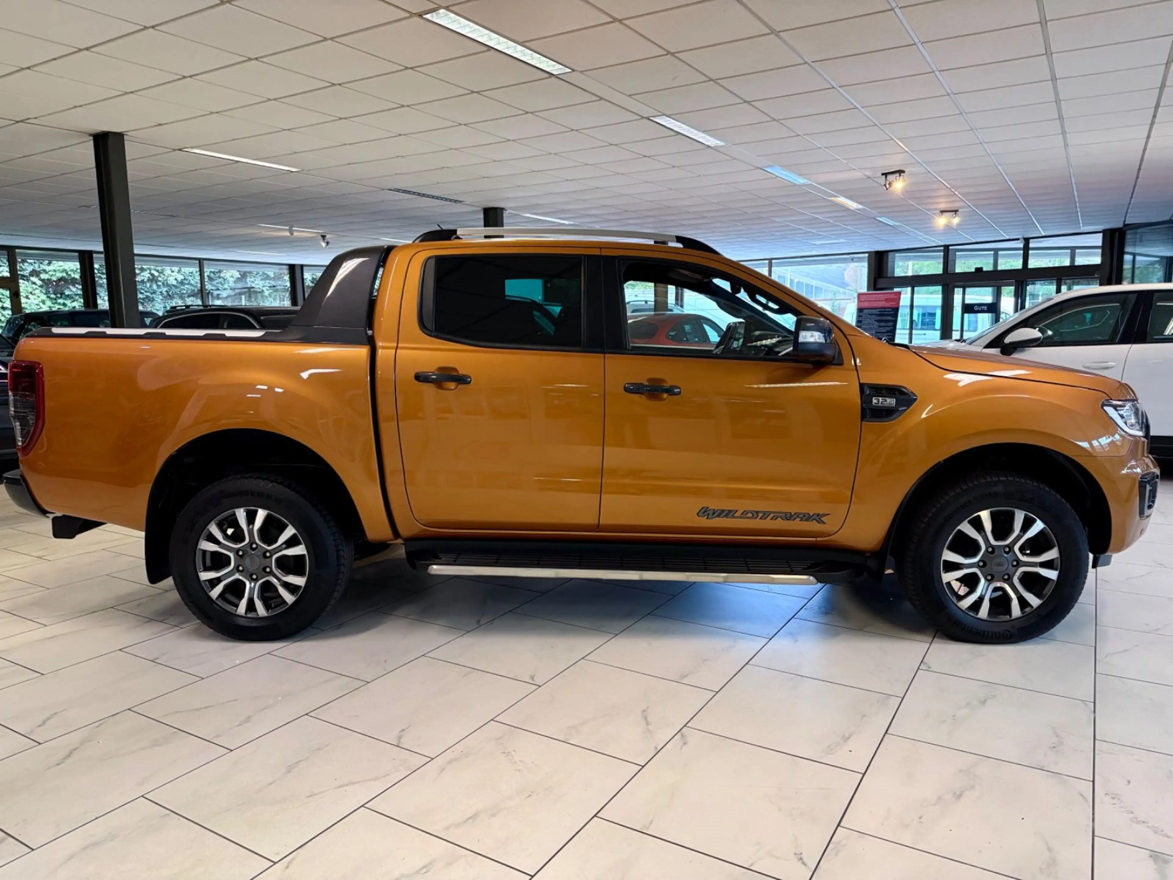Ford Ranger 3.2 D WILDTRAK 4X4 AHK LEDER NAVI KAMERA — photo 14
