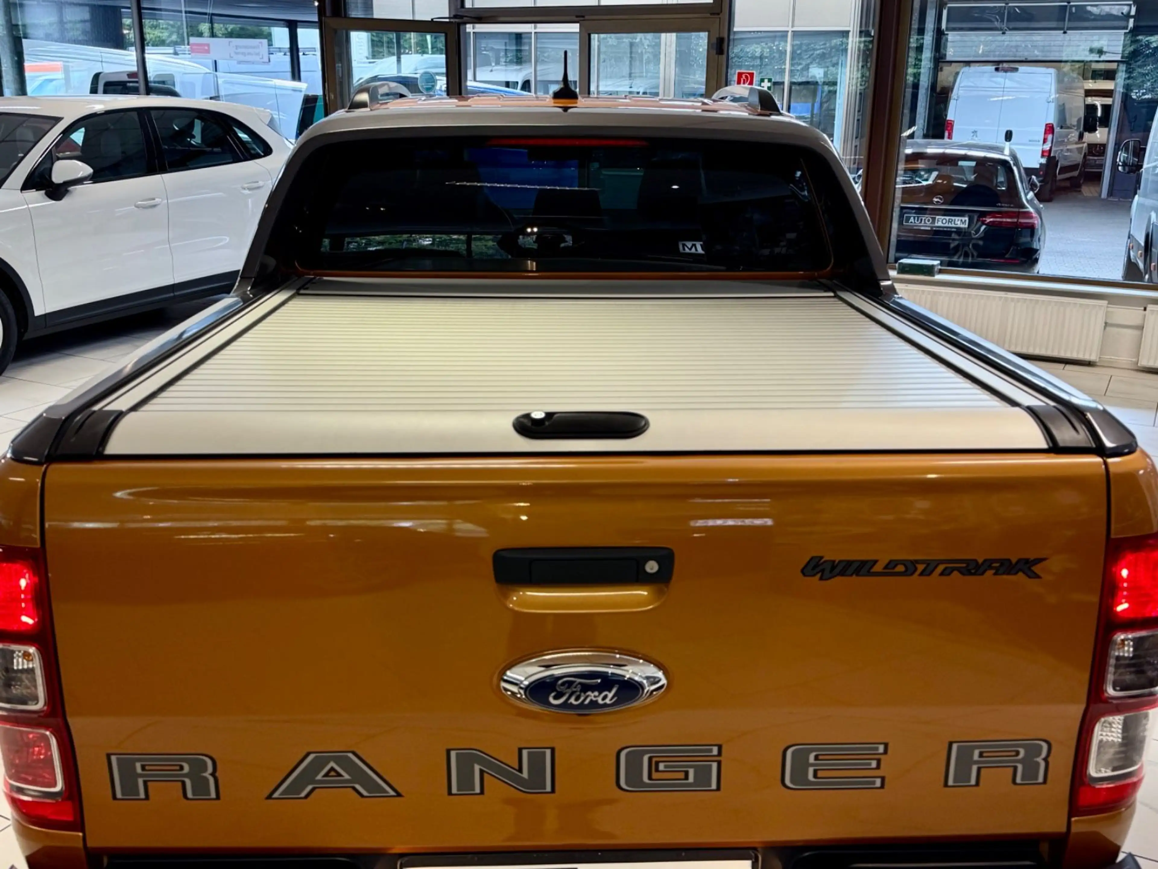 Ford Ranger 3.2 D WILDTRAK 4X4 AHK LEDER NAVI KAMERA — photo 10