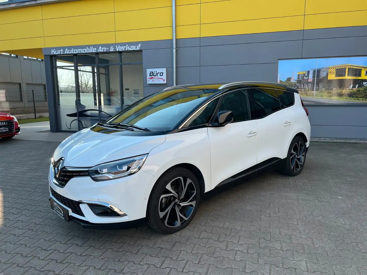 Renault Scenic IV Grand Executive HEAD-UP/NAVI/PANO/VOLL Noir - 1