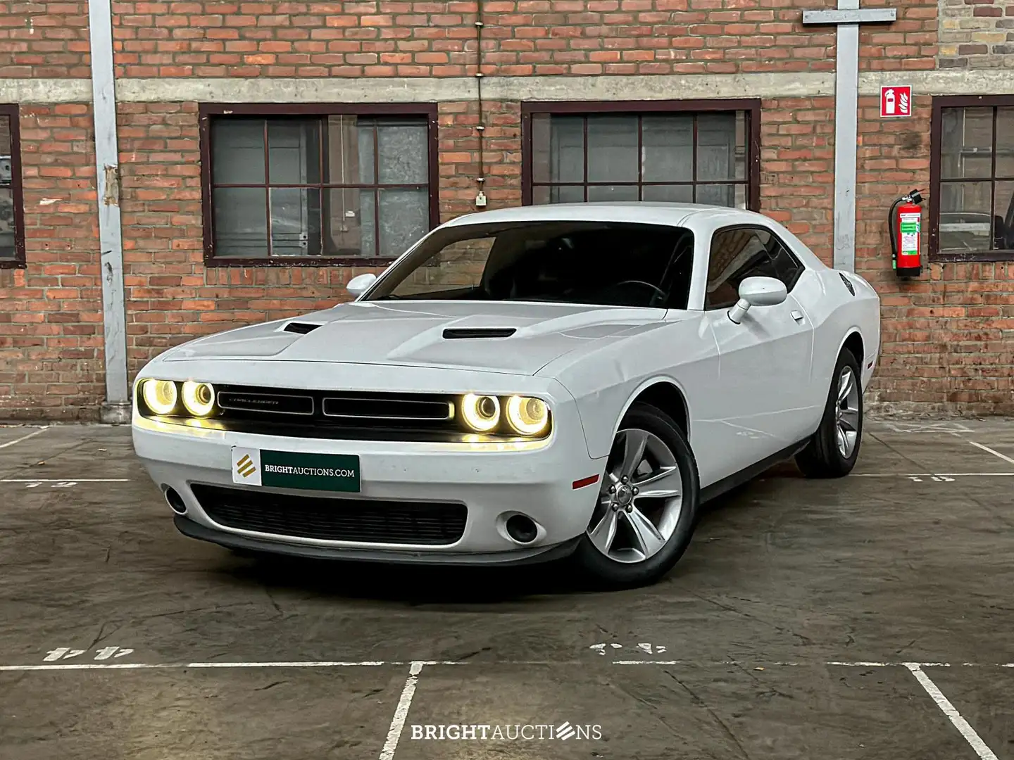Dodge Challenger 3.6 V6 Wit - 1