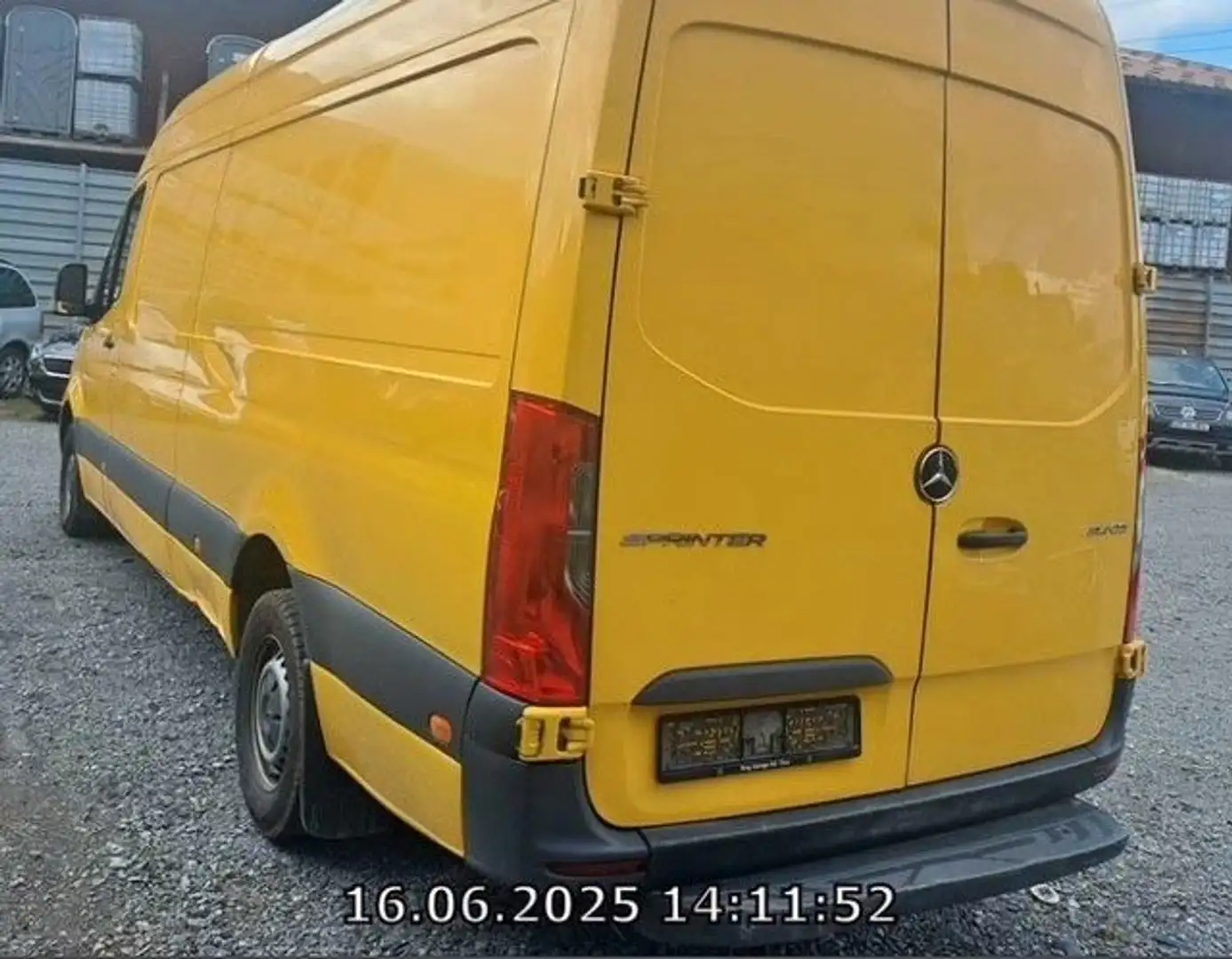 Mercedes-Benz Sprinter / Klima / Kamera / Hochdach / Lang Giallo - 2