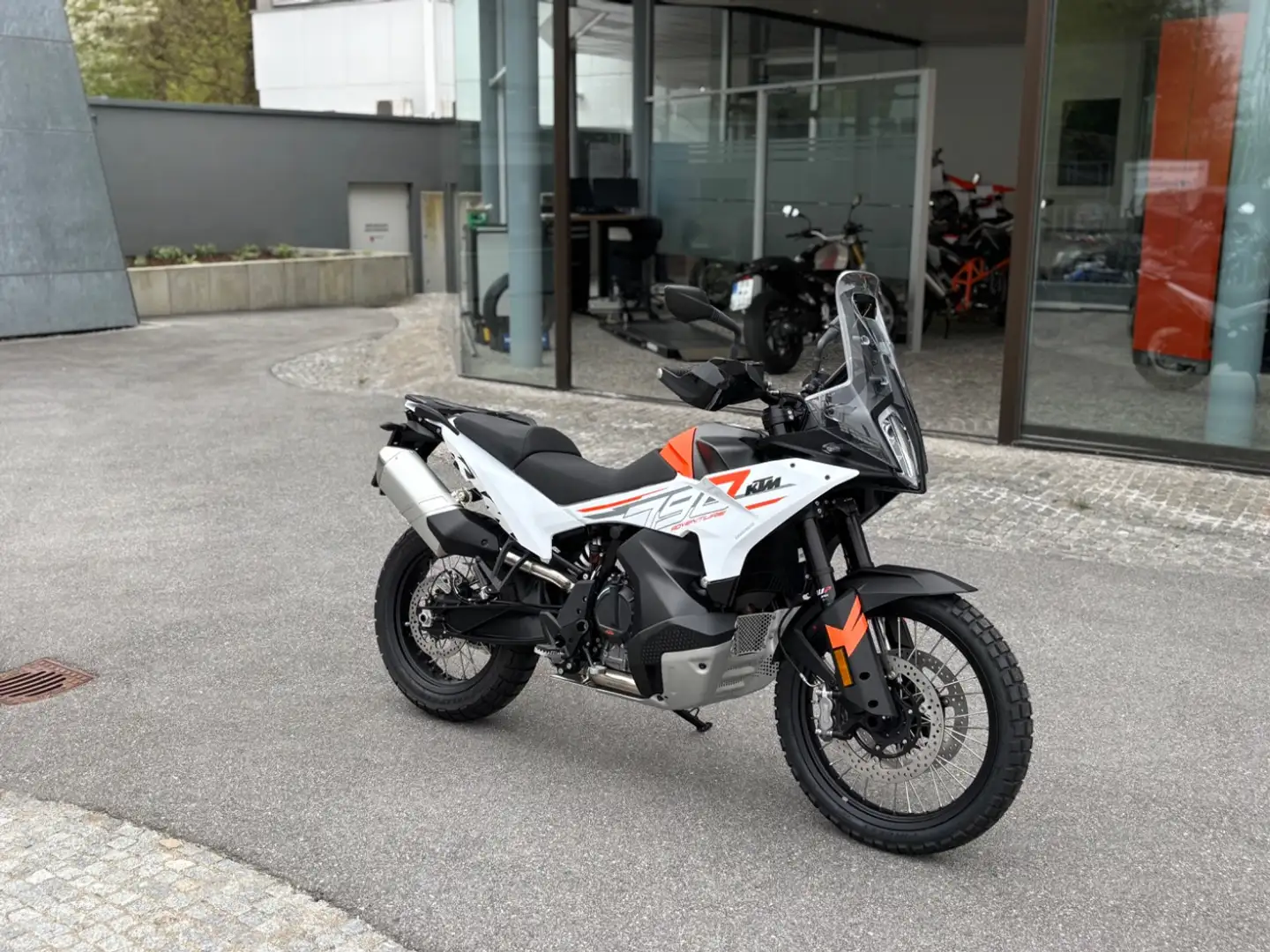 KTM 790 Adventure 2024 4 Jahre Garantie Wit - 2
