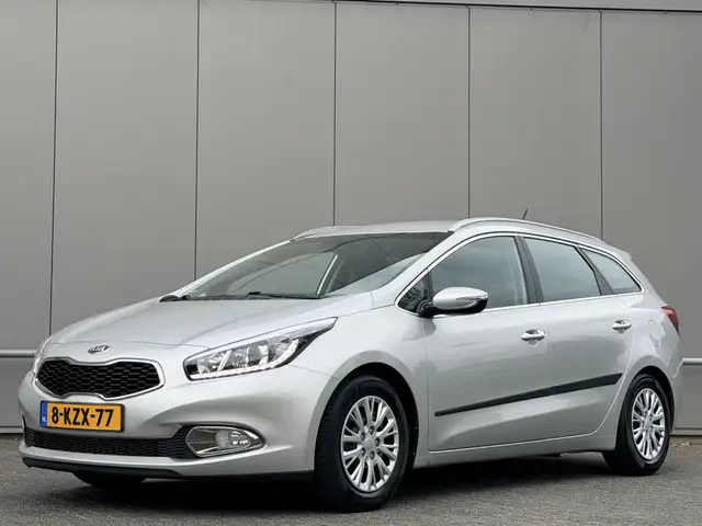 Kia Ceed SW / cee'd SW Sportswagon 1.6 GDI Business - camera - nap! - air