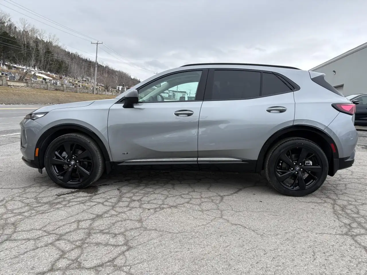 Buick Envision снимка Buick Envision