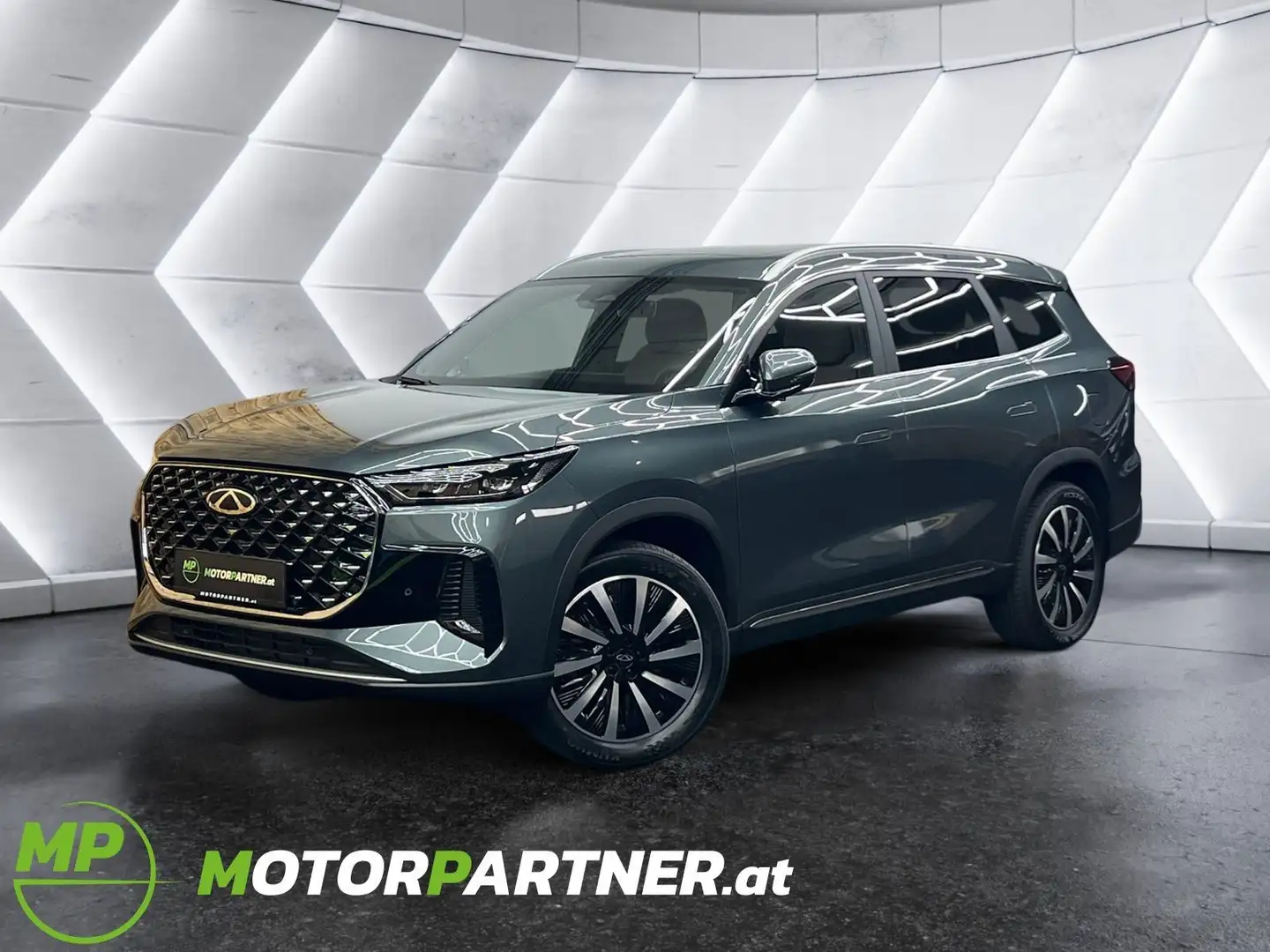 Chery Tiggo 8 | PHEV | Unique | 7 Sitzer | Pano Grün - 1