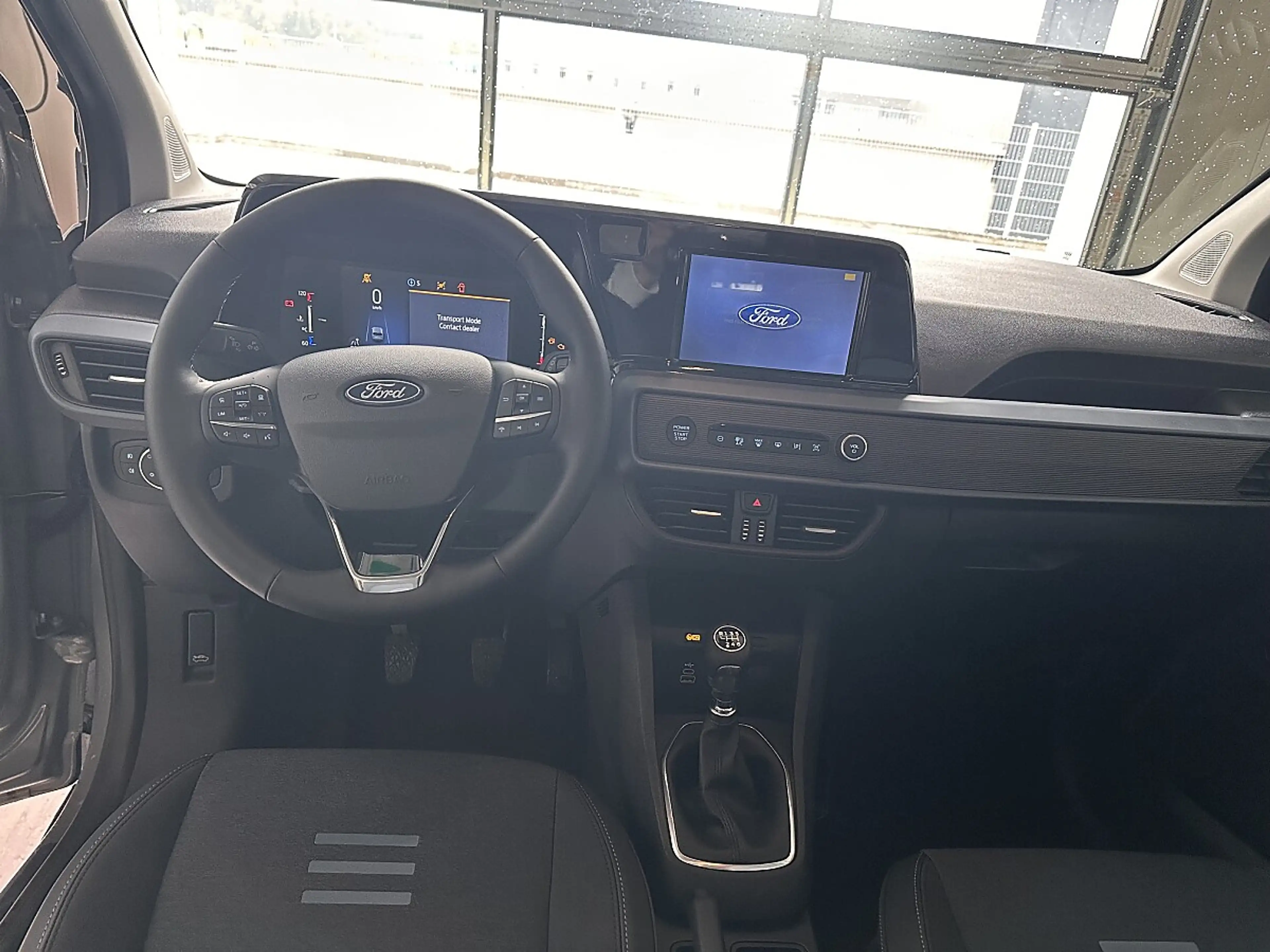 Ford Tourneo Courier 1,0 EcoBoost Active — photo 6