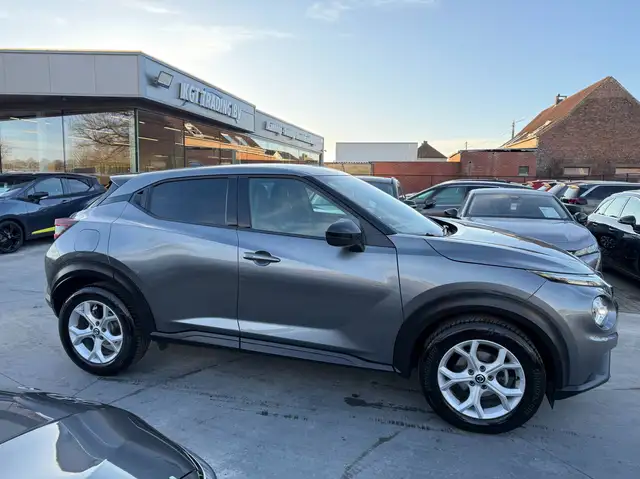 Nissan Juke view 4