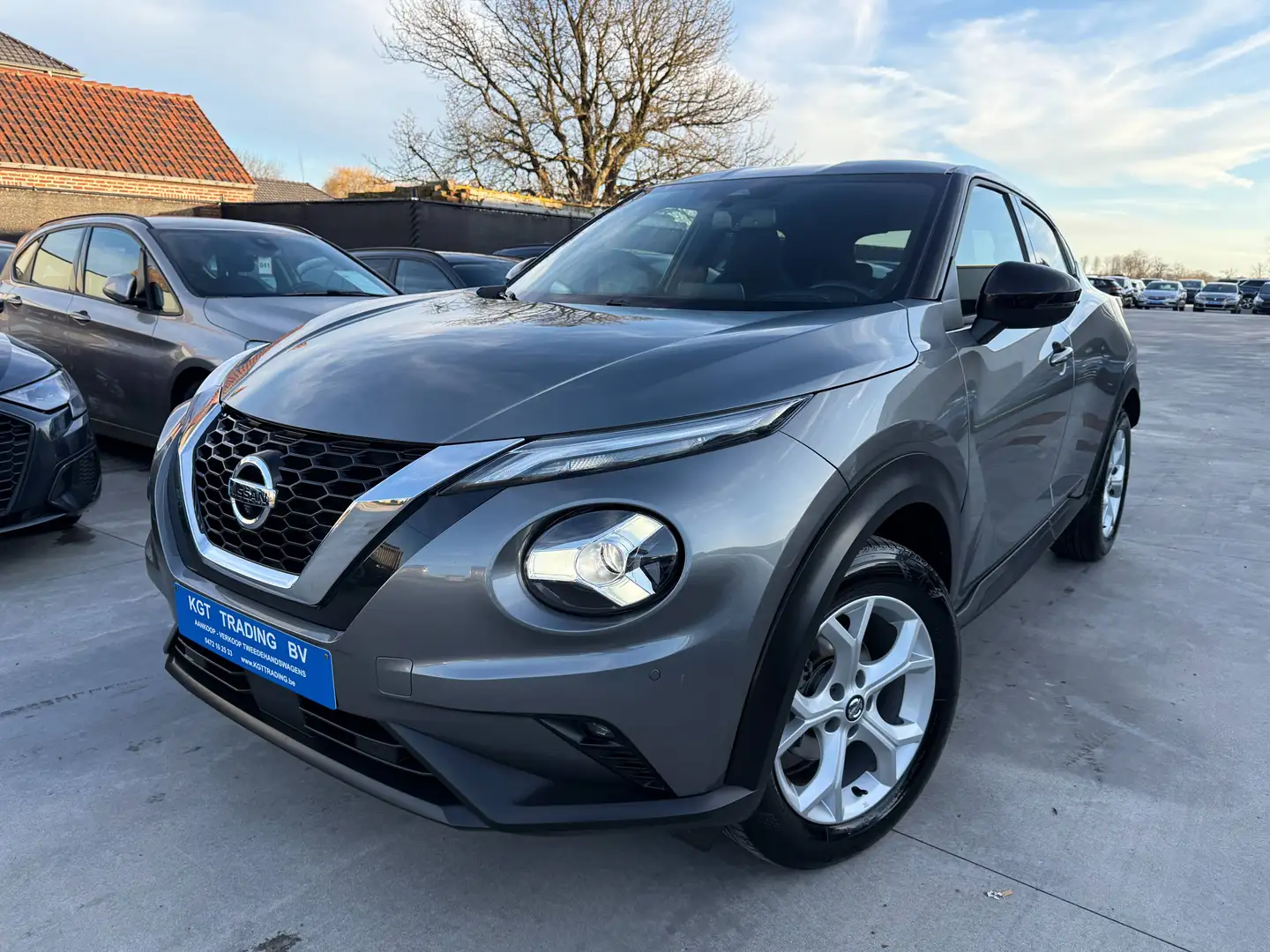 NISSAN Juke