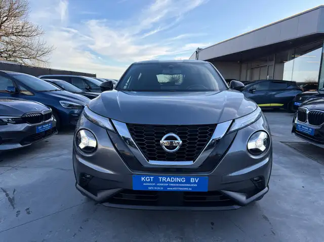 Nissan Juke view 2