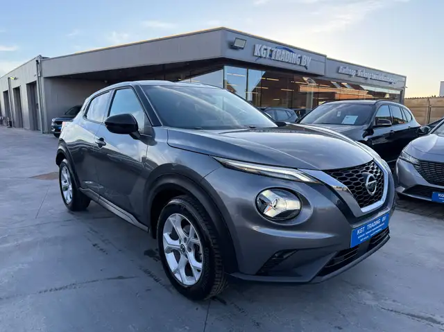 Nissan Juke view 3