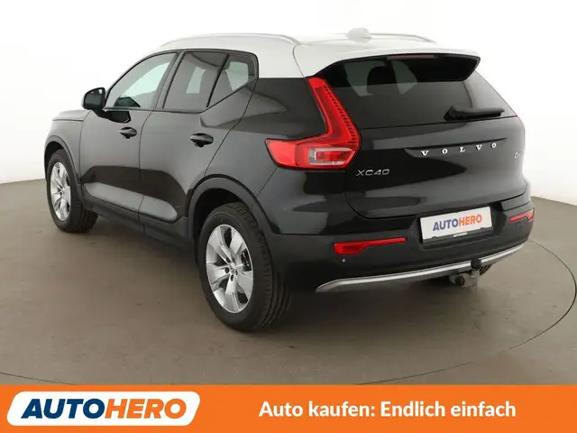 Volvo XC40 view 4