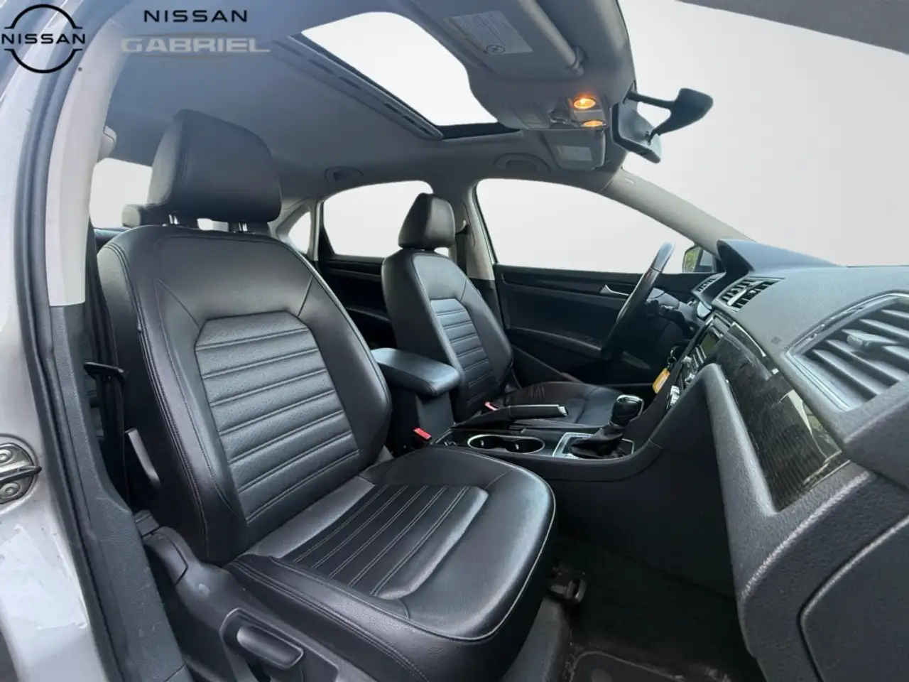 Volkswagen Passat photo Volkswagen Passat