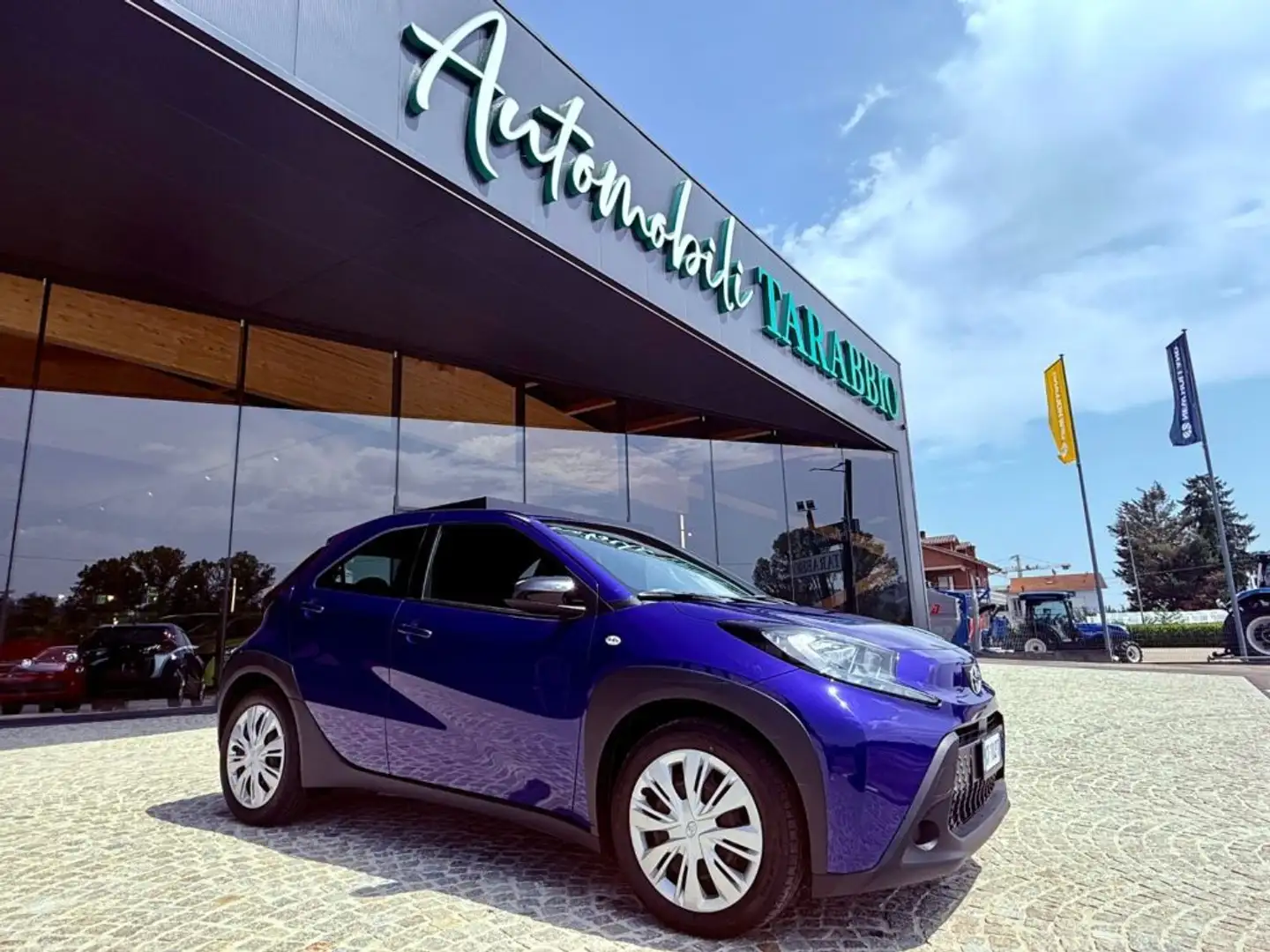 Toyota Aygo X KM 9.000 - OK NEOPATENT - PROMO FINANZIAMENTO Blu/Azzurro - 1
