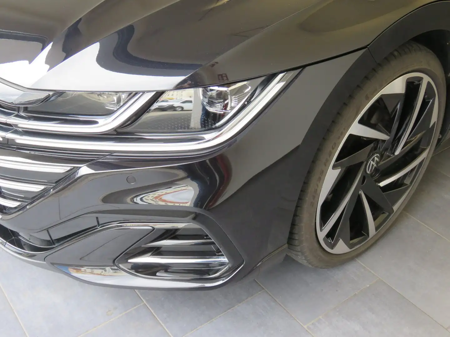 Volkswagen Arteon R-Line TDI 4MOTION DSG Zwart - 2