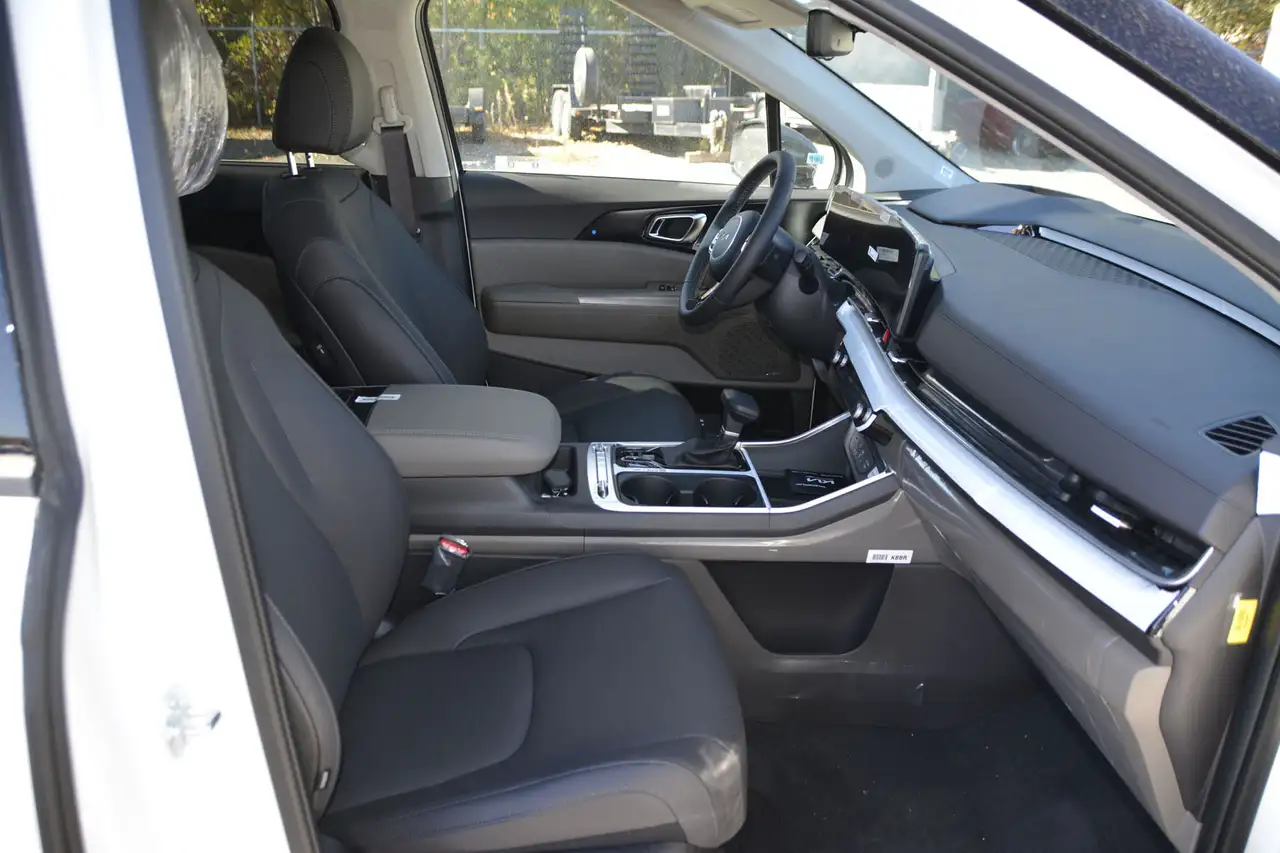 Kia Carnival fotografie Kia Carnival