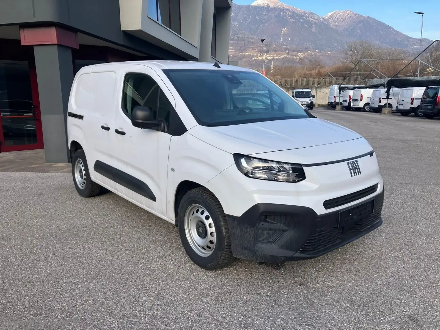 Fiat Doblo Doblo 1.5 BlueHdi 100CV L1-H1 Van 3 POSTI Weiß - 2