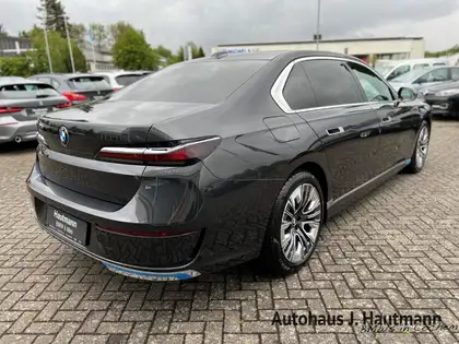 Annonce voiture d'occasion BMW i7 - CARADIZE