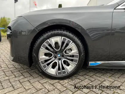 Annonce voiture d'occasion BMW i7 - CARADIZE