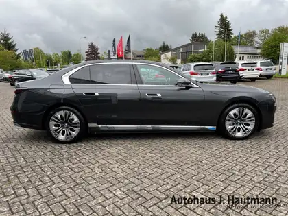 Annonce voiture d'occasion BMW i7 - CARADIZE
