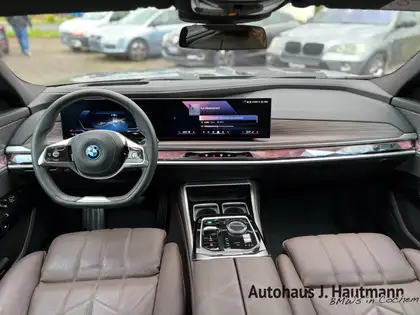Annonce voiture d'occasion BMW i7 - CARADIZE