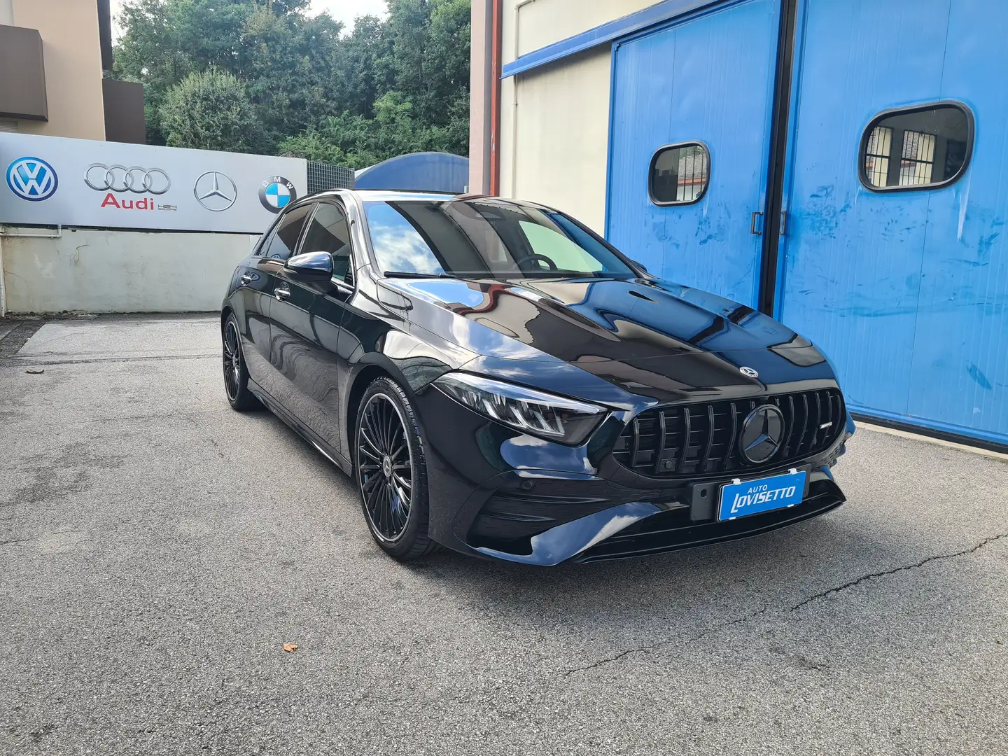 Mercedes-Benz A 200 Classe A - 2023 d AMG Line Premium auto Schwarz - 1
