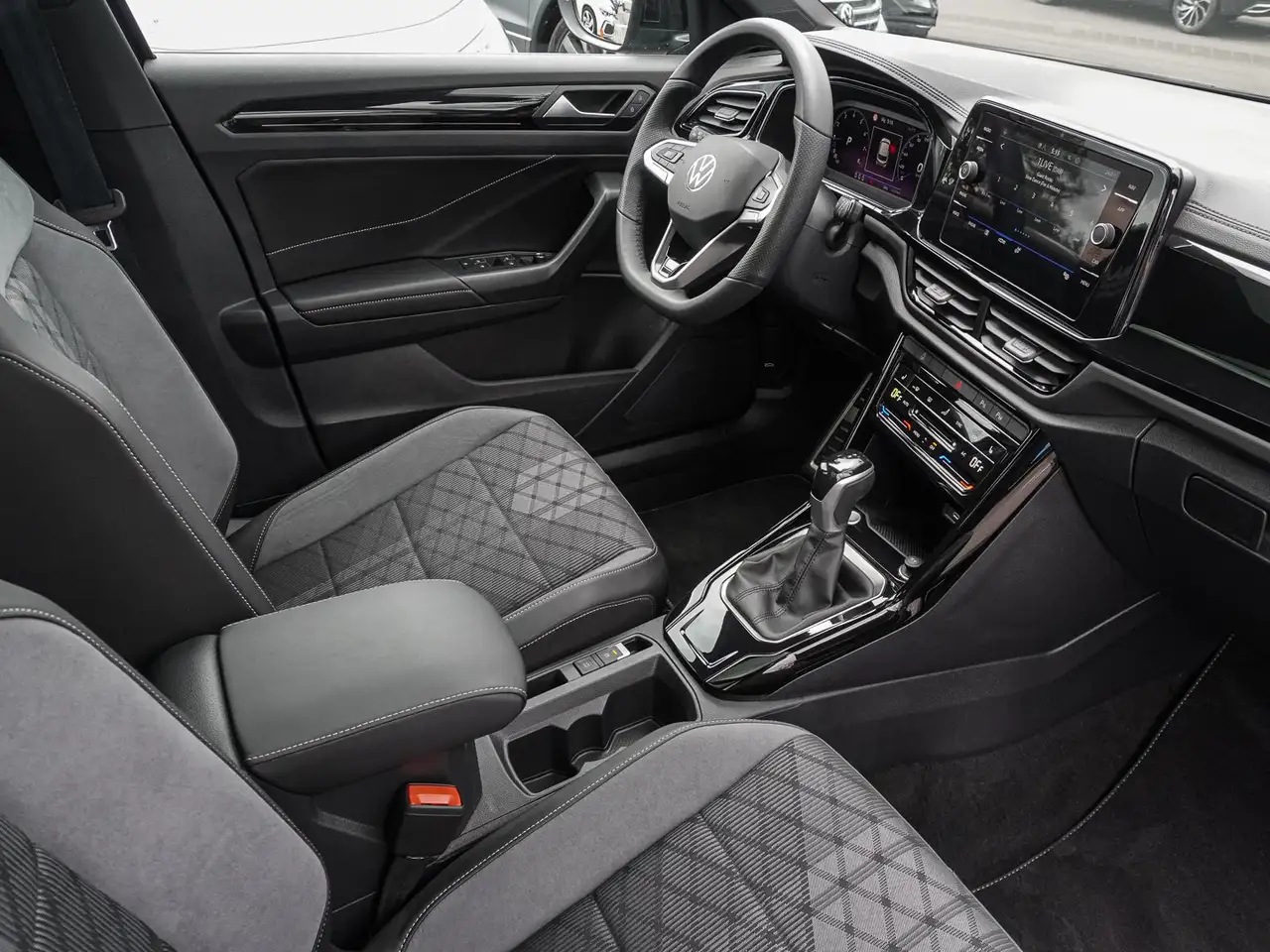 Volkswagen T-Roc 1.5 TSI DSG R-Line Black Edition PANO LHZ, миниатюра 9