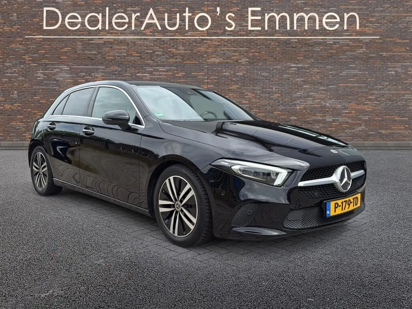 Mercedes-Benz A 200 ECC SPORTSTOELEN NAVIGATIE LMV PANODAK Noir - 1