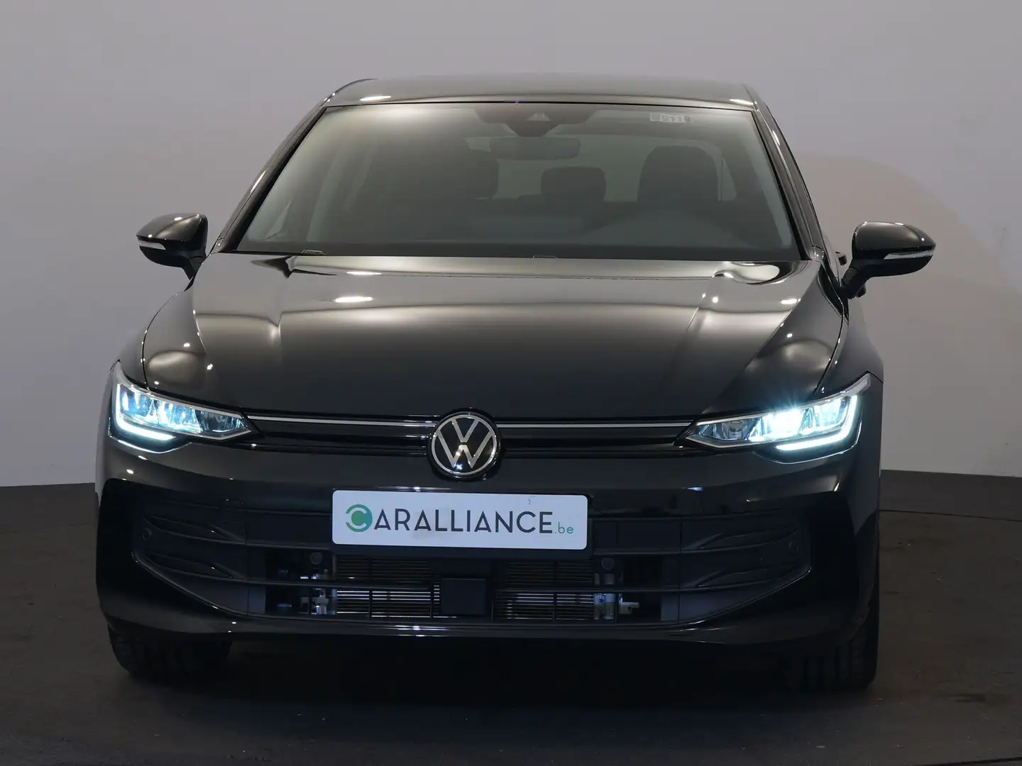Volkswagen Golf LIFE 1.5TSI DSG|"|LED|JA17"|NavByApp|CAM Noir - 2