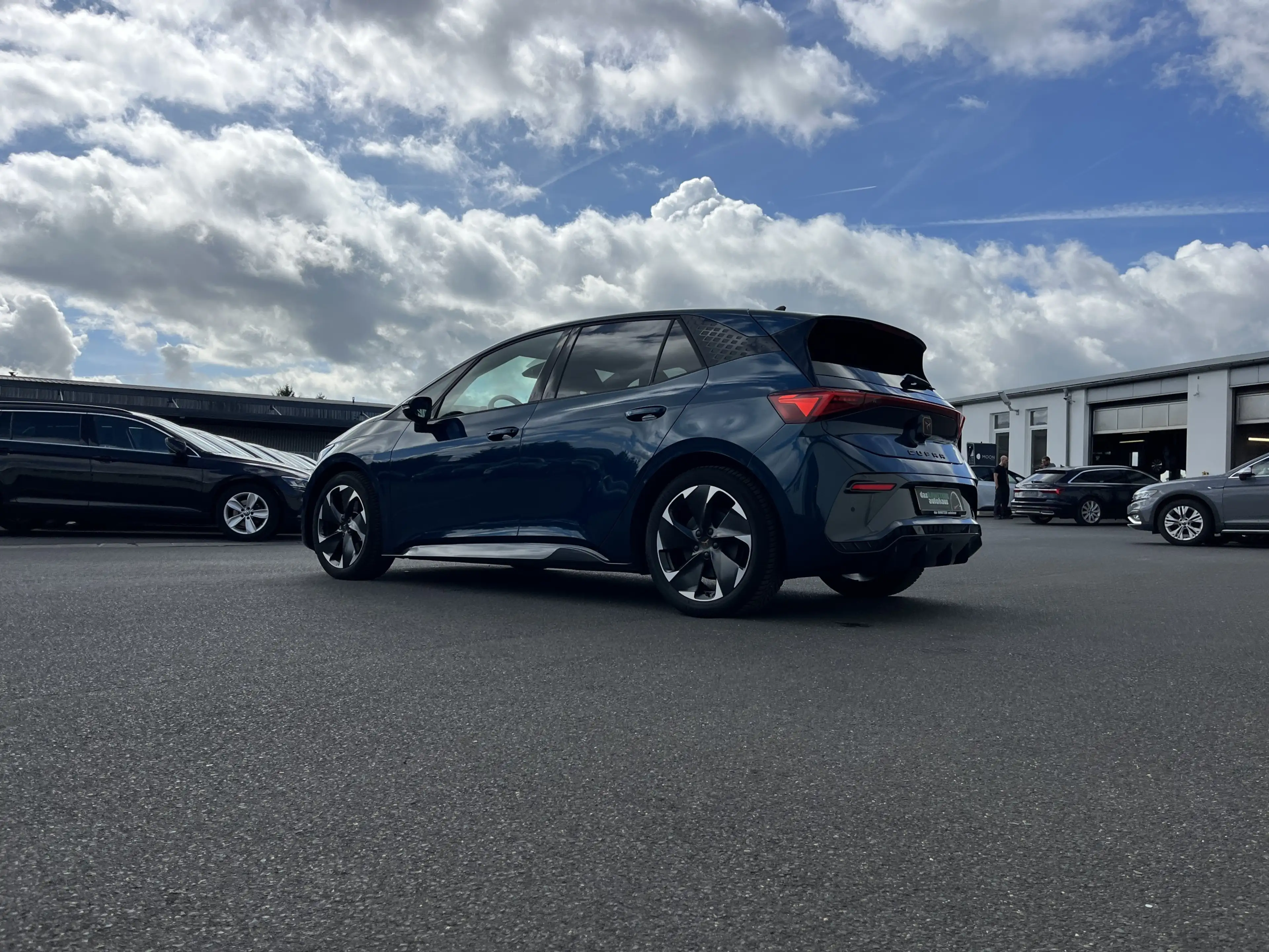 CUPRA Born 175€ m.20% Anz. WäPu 82kWh Navi ACC LED RFK SHZ — photo 10