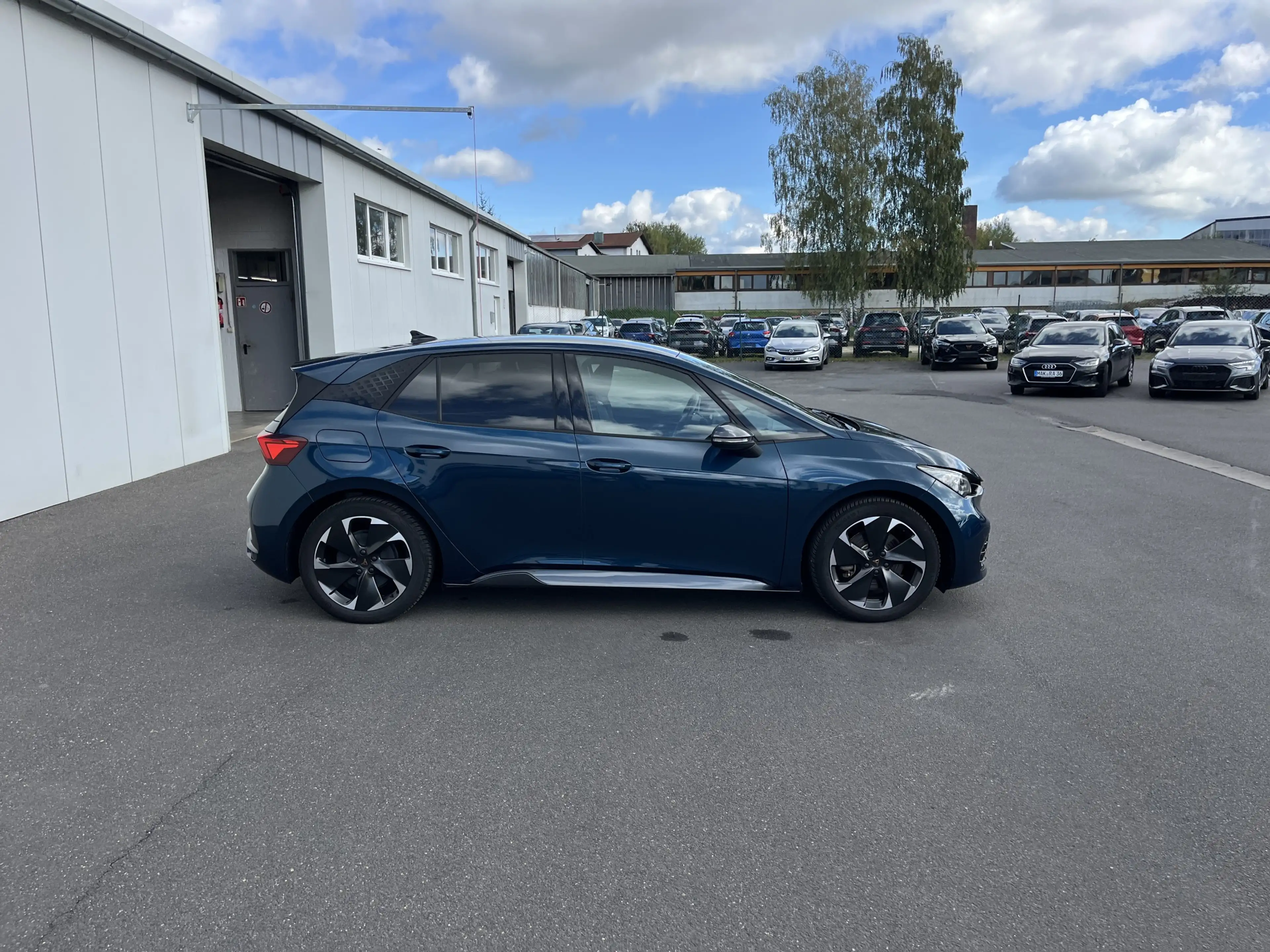 CUPRA Born 175€ m.20% Anz. WäPu 82kWh Navi ACC LED RFK SHZ — photo 6