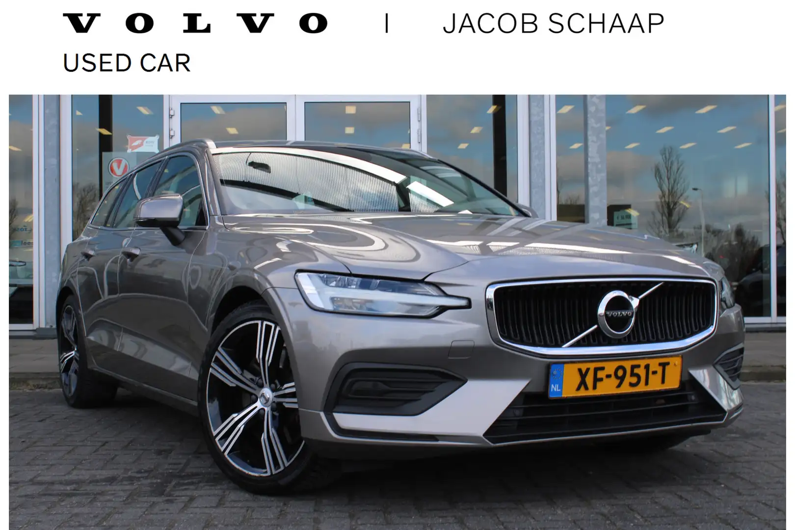Volvo V60 T5 Automaat Momentum | Trekhaak | Verw. Voorstoele Grau - 1