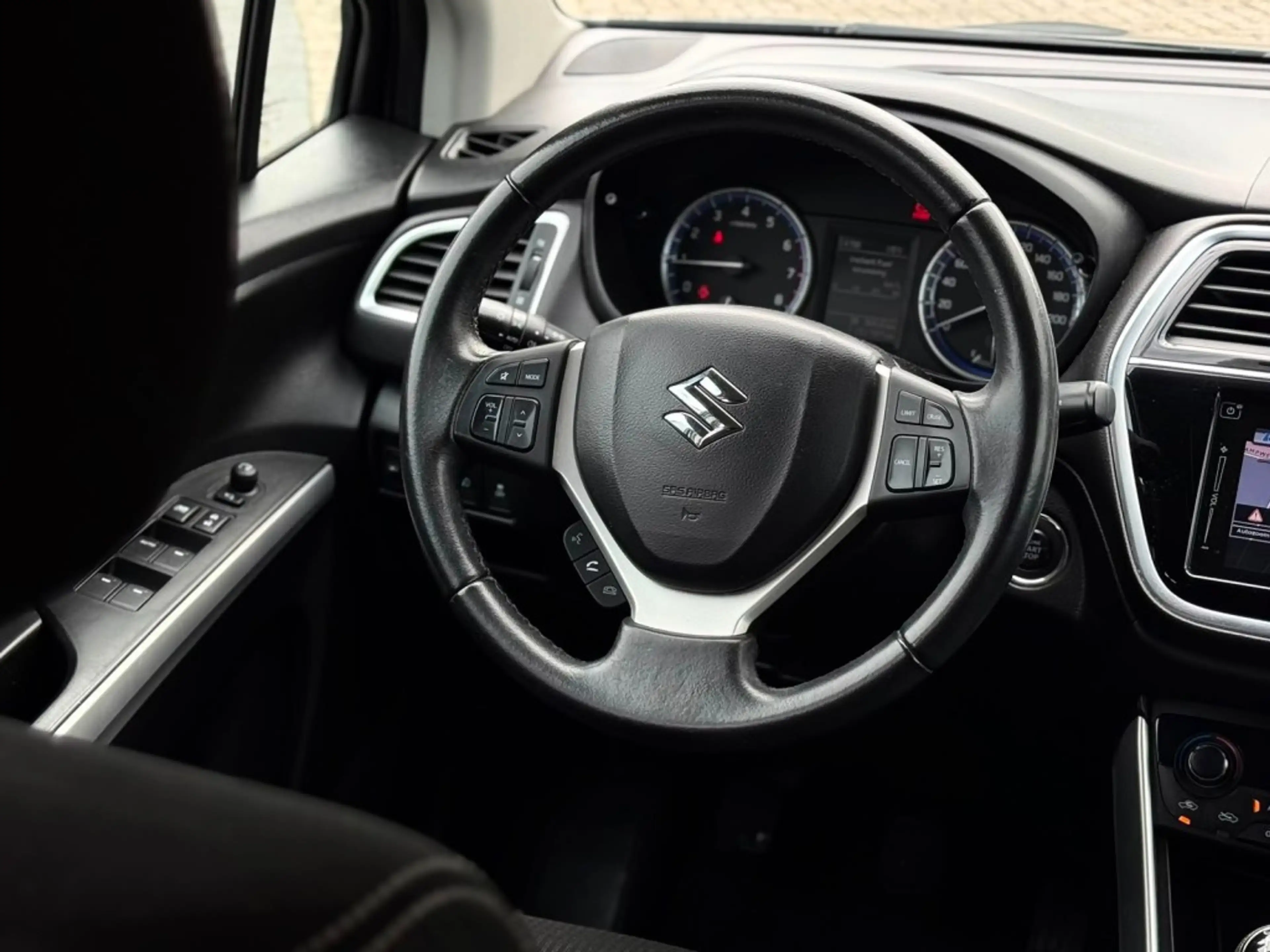 Suzuki SX4 S-Cross 1.0 B.JET EXCLUSIVE CARPLAY PARKEERSENSOREN — photo 11