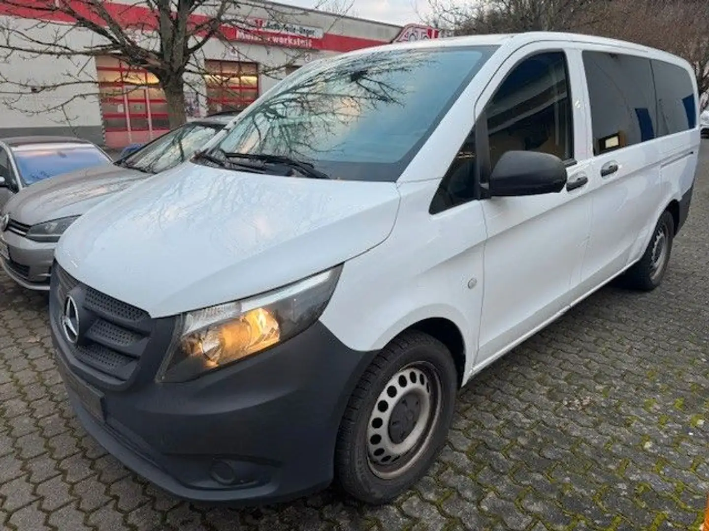 Mercedes-Benz Vito Tourer 114 CDI Pro lang NAVI KAMERA Weiß - 1