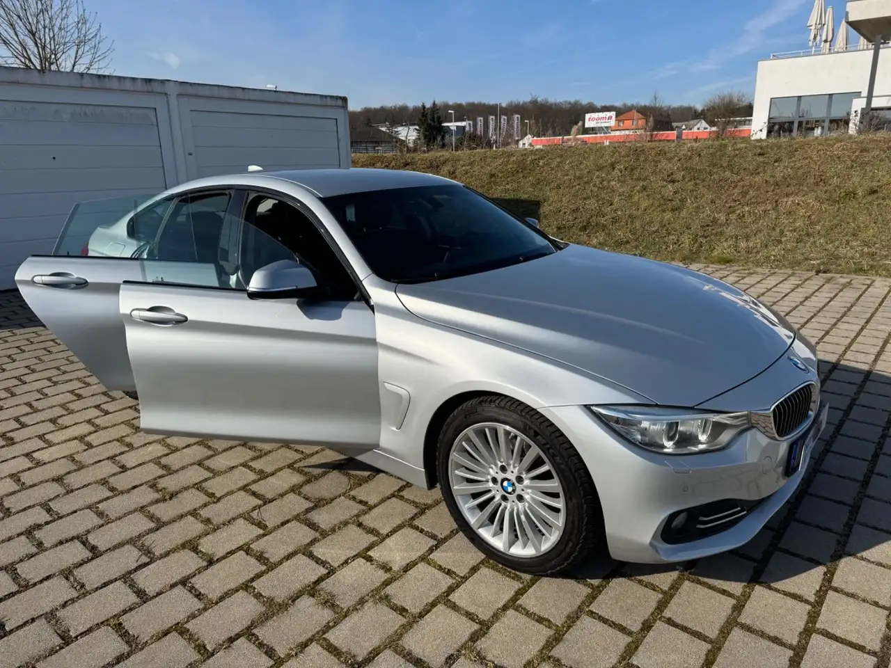 BMW 418